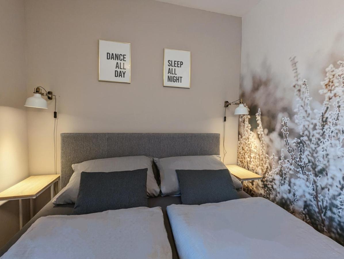 Pool - Sauna - 150m Skilift - Bikepark - Zentrum - Loft Lorenz * Winterberg